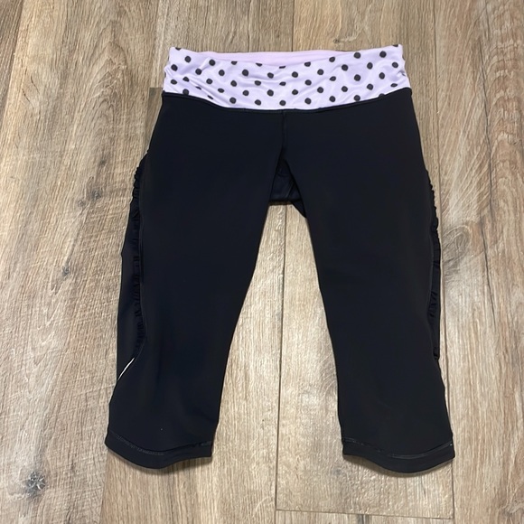 Lululemon Fast And Free Crop - Black / High Noon Dot Lilac - Picture 10 of 13